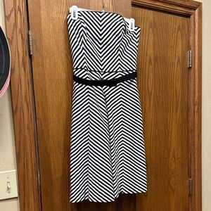 White House Black Market Chevron Strapless Dress